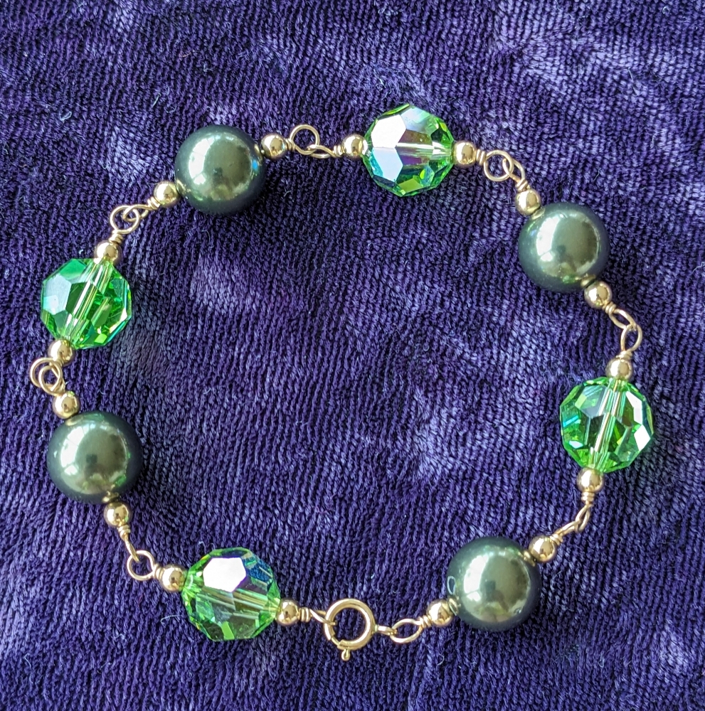 Vintage 14K Gold Filled Link Bracelet With Aurora Borealis Beads